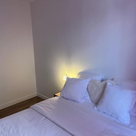Appartement Spacieux Clichy-sous-Bois Bagian luar foto