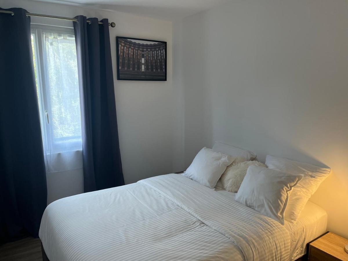 Appartement Spacieux Clichy-sous-Bois Bagian luar foto